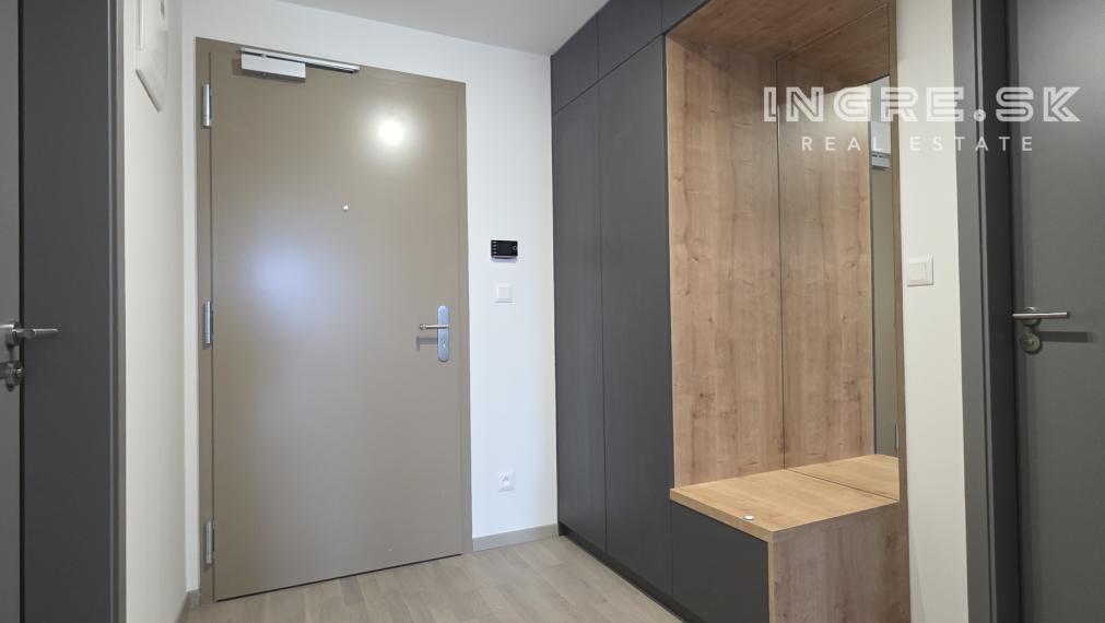 INGRE.SK - NOVOSTAVBA METROPOLIS PRENÁJOM 2 IZBOVÝ BYT S PARKOVANÍM