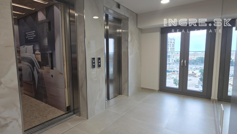 INGRE.SK - NOVOSTAVBA METROPOLIS PRENÁJOM 2 IZBOVÝ BYT S PARKOVANÍM