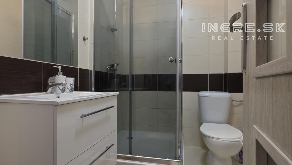 REZERVOVANÉ - 2 IZBOVÝ MEZONET S PARKOVANÍM BRATISLAVA NOVÉ MESTO