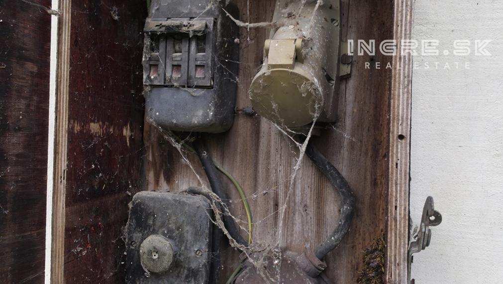 INGRE.SK - VÝBORNÁ PONUKA NA PREDAJ VEĽKÝ STAVEBNÝ POZEMOK obec MOST PRI BRATISLAVE