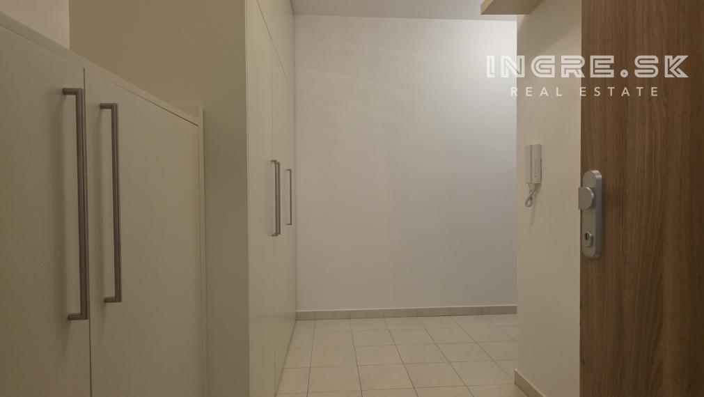 INGRE.SK - VÝBORNÁ PONUKA NA PRENÁJOM - 4 IZBOVÝ BYT - VEĽKÁ LOGGIA  - 2 X PARKING - BRATISLAVA KARLOVA VES