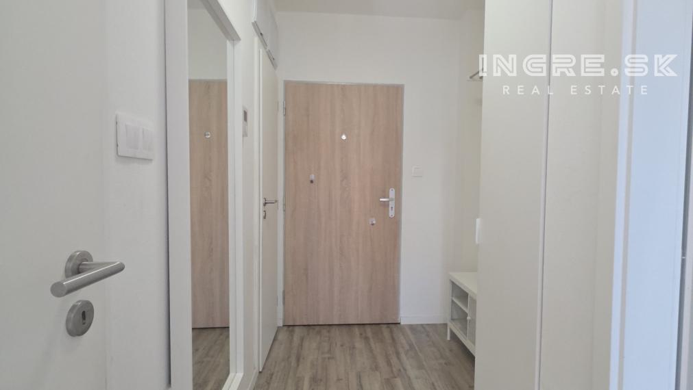 NOBELOVA - PREDAJ 2 IZBOVÝ BYT S PARKOVANÍM BRATISLAVA NOVÉ MESTO