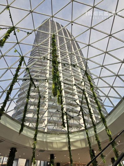 NA PRENÁJOM 2 IZBOVÝ BYT S PARKOVANÍM BRATISLAVA EUROVEA TOWER