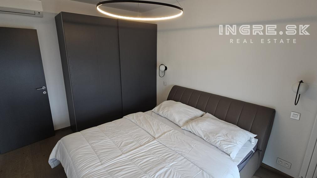 NA PRENÁJOM 2 IZBOVÝ BYT S PARKOVANÍM BRATISLAVA EUROVEA TOWER