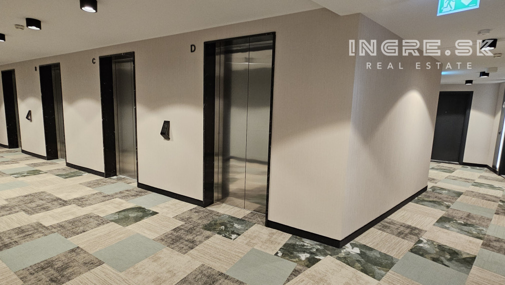 NA PRENÁJOM 2 IZBOVÝ BYT S PARKOVANÍM BRATISLAVA EUROVEA TOWER