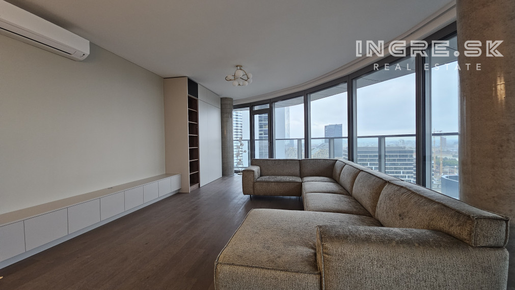 PRENÁJOM NOVOSTAVBA EUROVEA - 3 IZBOVÝ BYT S PARKOVANÍM