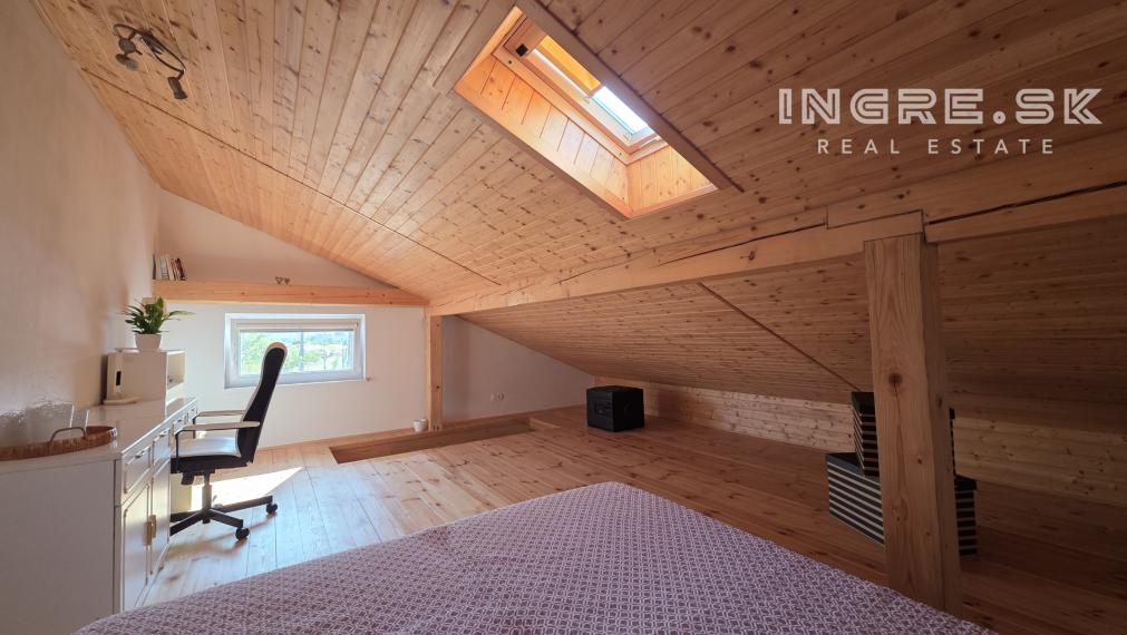 REZERVOVANÉ - 2 IZBOVÝ MEZONET S PARKOVANÍM BRATISLAVA NOVÉ MESTO