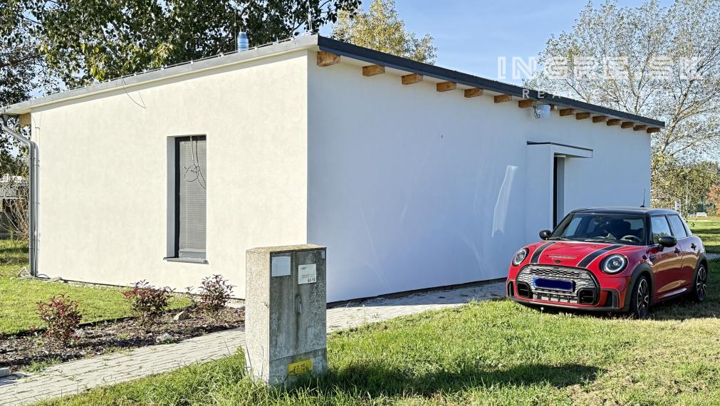 NA PREDAJ CHATA S POZEMKOM PRI VODE ZA DOBRÚ CENU