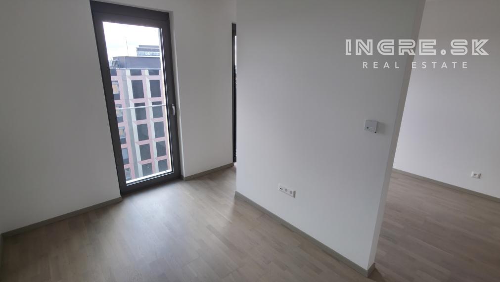 INGRE.SK I NOVOSTAVBA V CENTRE BRATISLAVY 1,5 IZBOVÝ BYT PROJEKT METROPOLIS