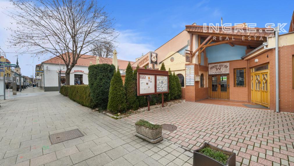 Poúkame Vám na prenájom Reštauráciu COUNTRY CITY PUB, Nové Zámky.