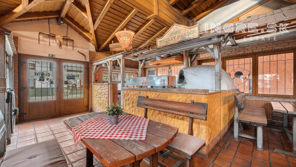 Poúkame Vám na prenájom Reštauráciu COUNTRY CITY PUB, Nové Zámky.