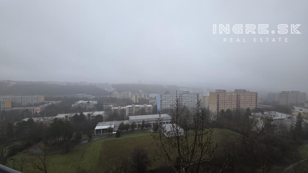 INGRE.SK - VÝBORNÁ PONUKA NA PRENÁJOM - 4 IZBOVÝ BYT - VEĽKÁ LOGGIA  - 2 X PARKING - BRATISLAVA KARLOVA VES
