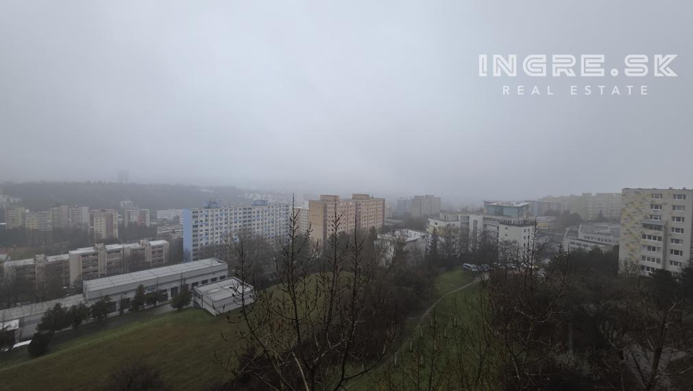 INGRE.SK - VÝBORNÁ PONUKA NA PRENÁJOM - 4 IZBOVÝ BYT - VEĽKÁ LOGGIA  - 2 X PARKING - BRATISLAVA KARLOVA VES