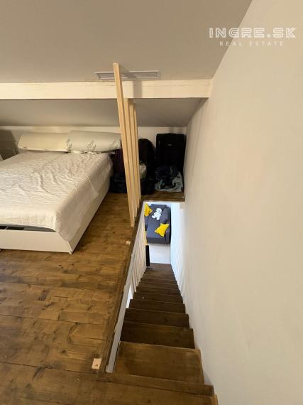 NA PREDAJ 2 IZBOVÝ MEZONET S PARKOVANÍM BRATISLAVA - NOVÉ MESTO, Vajnorská ul.