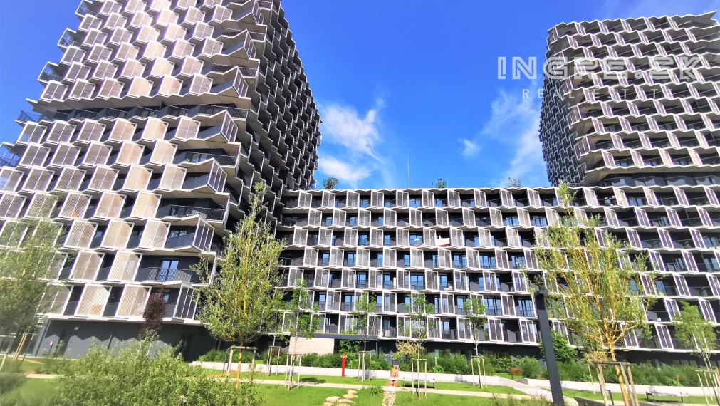 PRENÁJOM 2 IZBOVÝ BYT S BALKÓNOM A PARKOVANÍM - GUTHAUS RAČIANSKA