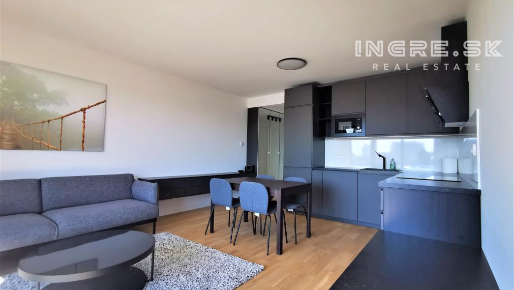 PRENÁJOM 2 IZBOVÝ BYT S BALKÓNOM A PARKOVANÍM - GUTHAUS RAČIANSKA