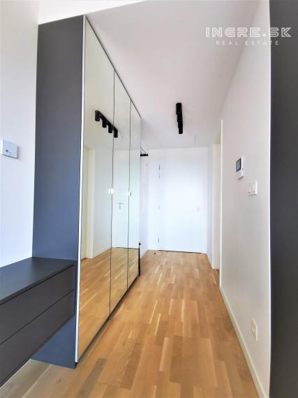 INGRE.SK I PRENÁJOM GUTHAUS 2 IZBOVÝ BYT S BALKÓNOM A PARKOVANÍM KRÁSNY VÝHĽAD