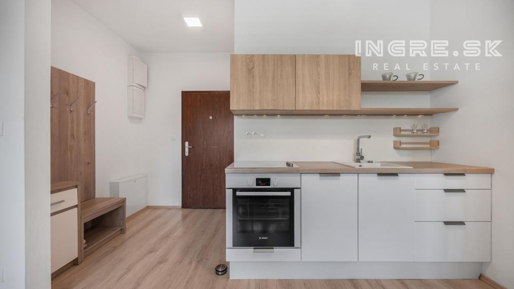 INGRE.SK - PREDAJ 2 IZBOVÝ BYT S TERASOU A PARKOVANÍM BRATISLAVA KRAMÁRE