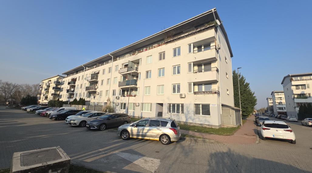 VEĽKÝ 80 m2 - 3 IZBOVÝ BYT S BALKÓNOM BRATISLAVA VRAKUŇA