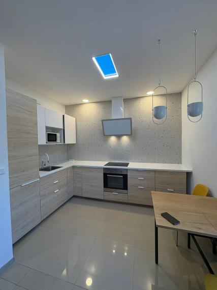 NA PREDAJ 2 IZBOVÝ MEZONET S PARKOVANÍM BRATISLAVA - NOVÉ MESTO, Vajnorská ul.