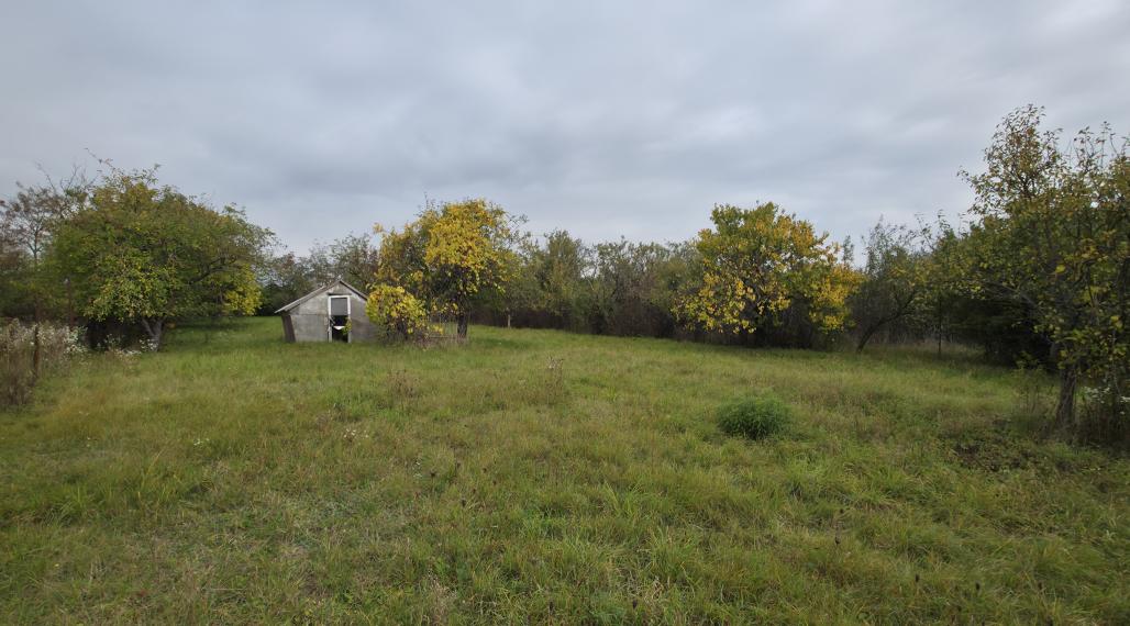 STAVEBNÝ POZEMOK - MOST PRI BRATISLAVE