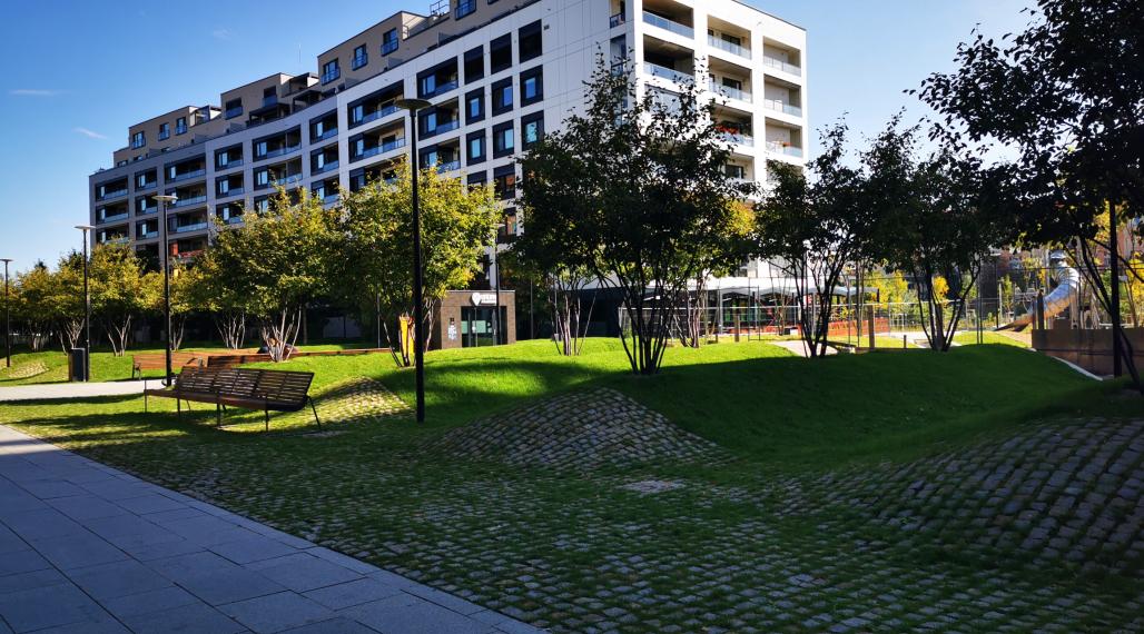 ingre.sk PRENÁJOM URBAN RESIDENCE 3 IZBOVÝ BYT S PARKOVANÍM A VEĽKOU LOGGIOU