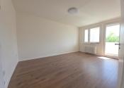 NA PREDAJ 4 IZBOVÝ BYT S LOGGIOU  BRATISLAVA - DÚBRAVKA - fotografia 6