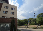 PREDAJ PARKOVANIE BRATISLAVA - NOVÉ MESTO - KRAMÁRE, ĎUMBIERSKA ul. - fotografia 4