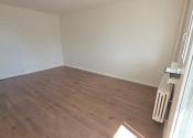 NA PREDAJ 4 IZBOVÝ BYT S LOGGIOU  BRATISLAVA - DÚBRAVKA - fotografia 7