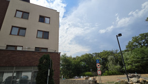 PREDAJ PARKOVANIE BRATISLAVA - NOVÉ MESTO - KRAMÁRE, ĎUMBIERSKA ul. - fotografia 4