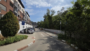 PREDAJ PARKOVANIE BRATISLAVA - NOVÉ MESTO - KRAMÁRE, ĎUMBIERSKA ul. - fotografia 5