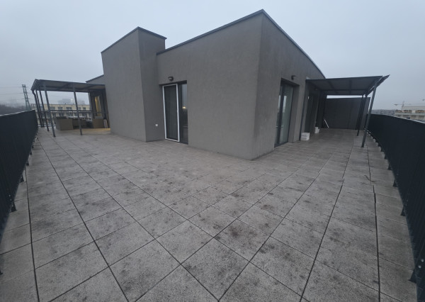 PREDAJ 4 IZBOVÝ PENTHOUSE S TERASOU 93 m²  2 PODZEMNÉ PARKOVACIE MIESTA - LOKALITA NOVÝ RUŽINOV BAJKALSKÁ