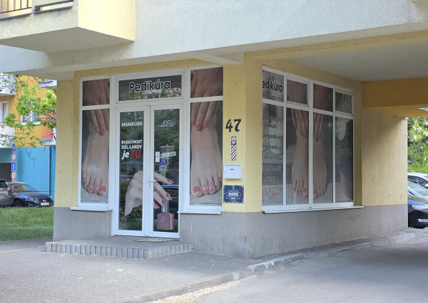 PRENÁJOM ZABEHNUTÝ PRIESTOR BRATISLAVA PETRŽALKA ŠUSTEKOVA