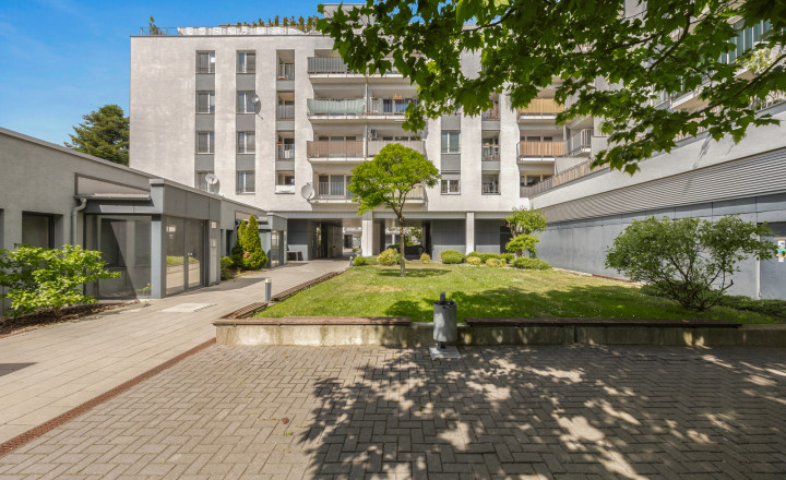 VÝBORNÁ PONUKA V PRIEVOZE - 5 IZBOVÝ BYT S PARKOVANÍM, TERASOU A ZÁHRADKOU