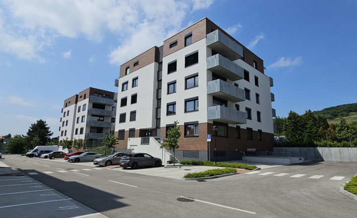 INGRE.SK - NOVOSTAVBA PRENÁJOM 3 IZBOVÝ BYT S PARKOVANÍM A ZÁHRADKOU