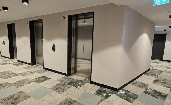 PRENÁJOM EUROVEA - 2 IZBOVÝ BYT S PARKOVANÍM Pribinova ulica - fotografia 12