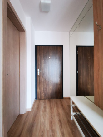 ingre.sk PRENÁJOM URBAN RESIDENCE 3 IZBOVÝ BYT S PARKOVANÍM A VEĽKOU LOGGIOU - fotografia 7