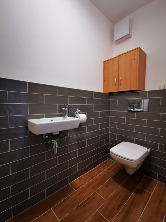 ingre.sk PRENÁJOM URBAN RESIDENCE 3 IZBOVÝ BYT S PARKOVANÍM A VEĽKOU LOGGIOU - fotografia 13