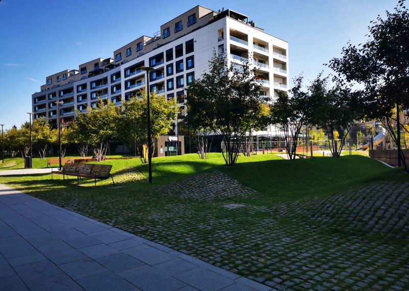 ingre.sk PRENÁJOM URBAN RESIDENCE 3 IZBOVÝ BYT S PARKOVANÍM A VEĽKOU LOGGIOU